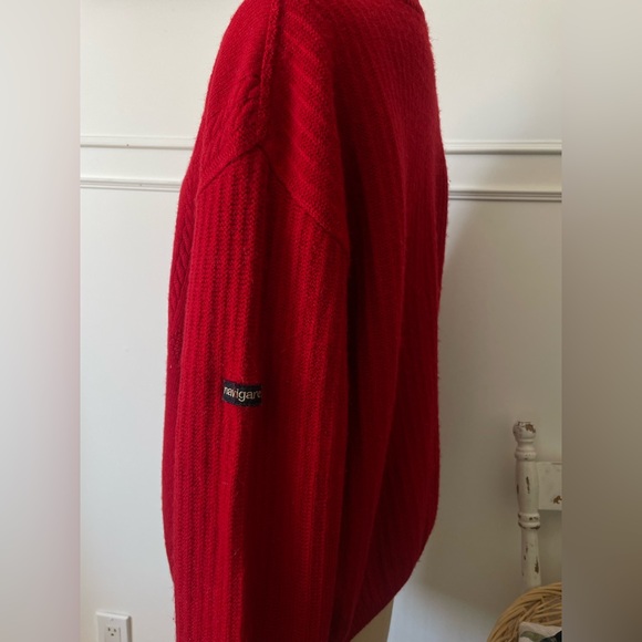 Red Cable Knit Sweater - Picture 5 of 6